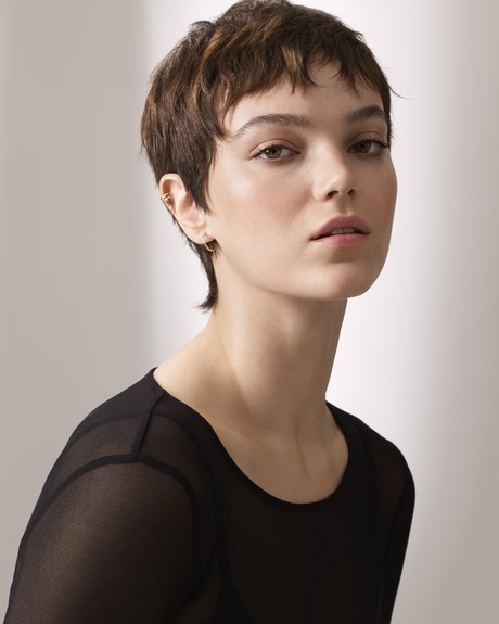 Coupe nuque courte femme