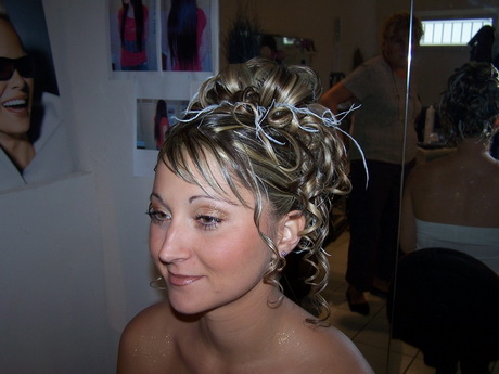 Chignon mariage cheveux court