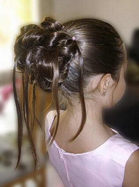 Chignon mariage enfant