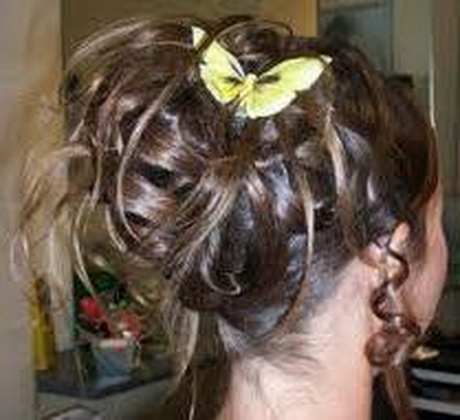 Chignon mariage enfant