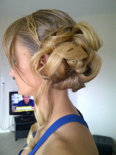 Chignon temoin mariage