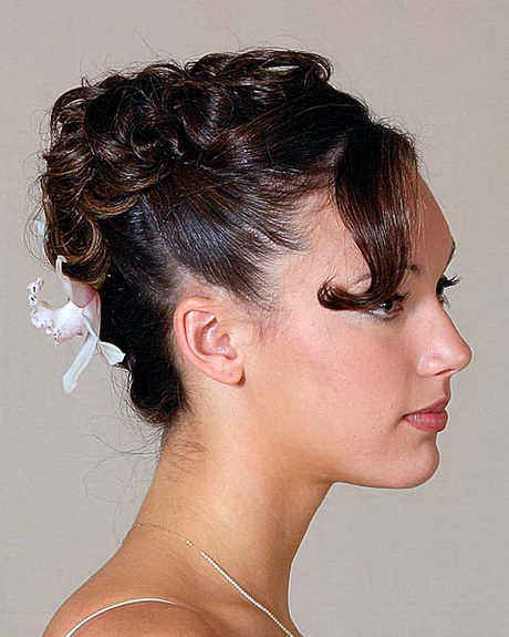 Chignons mariage cheveux courts