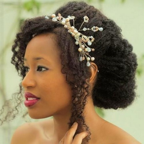 Coiffure afro mariage
