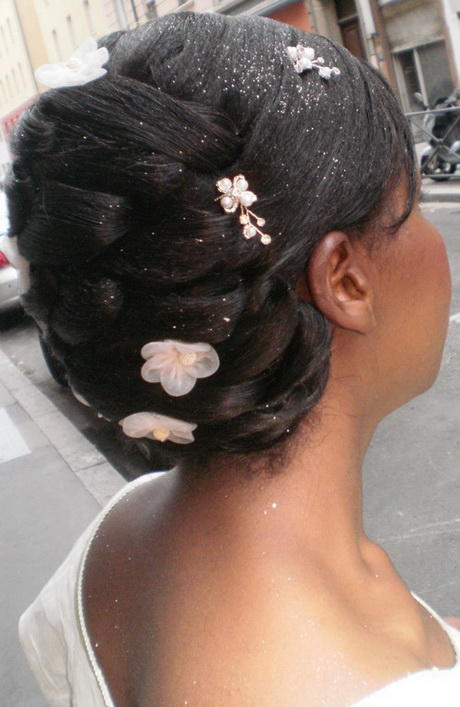 Coiffure afro pour mariage