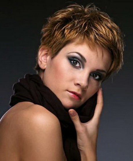 Coiffure coupe courte femme 2014