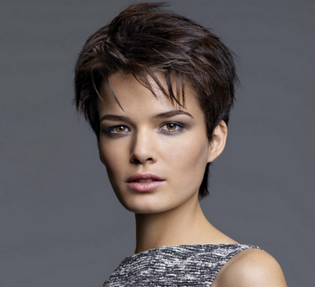 Coiffure courte effilée 2015