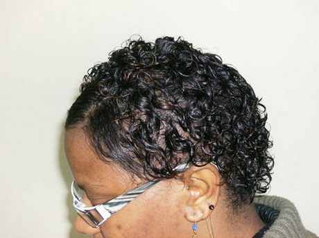 Coiffure curly femme