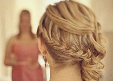 Coiffure pour mariage invité cheveux long