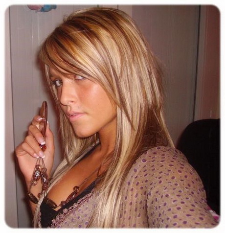 Coupe cheveux blonds