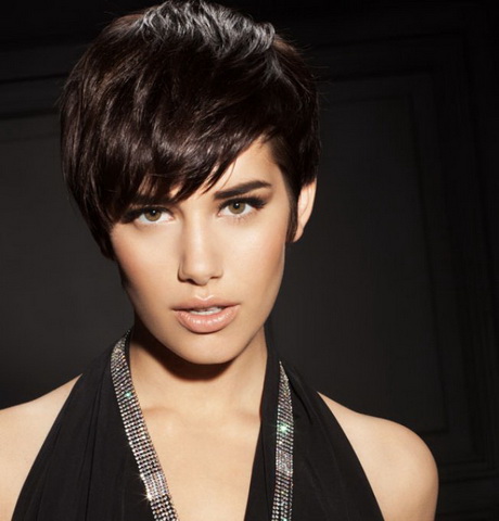 Coupe courtes femme 2014