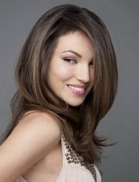 Coupe de cheveux mi longs 2015