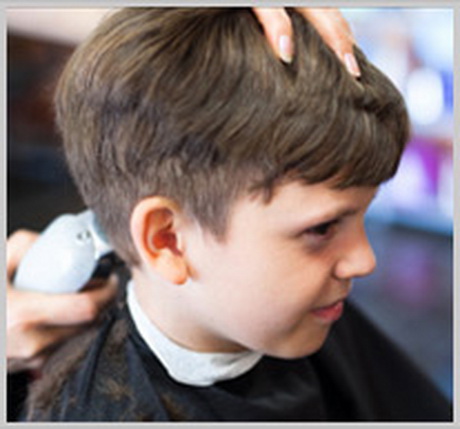 Coupe de cheveux petit garçon