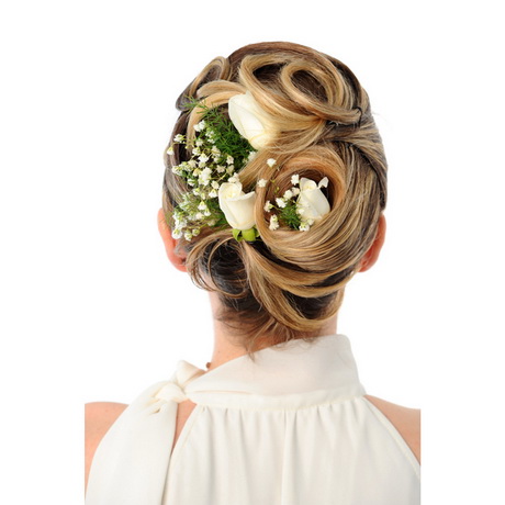 Fleurs coiffure mariage