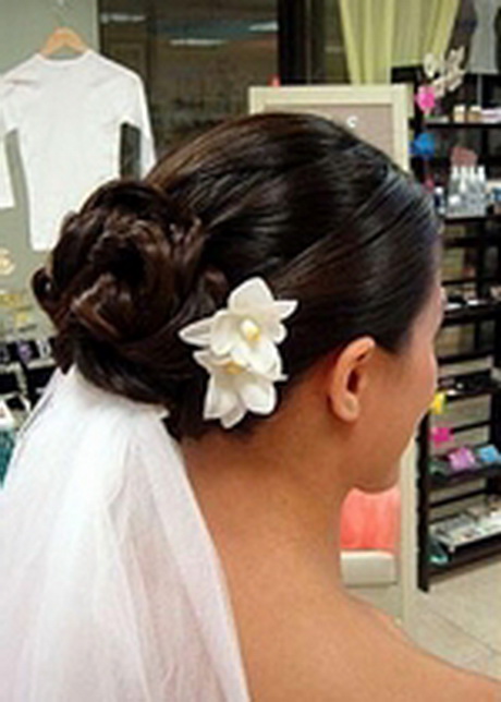 Modele chignon mariage