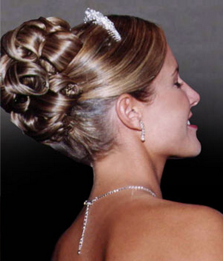 Modele chignon mariée