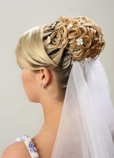 Tendance coiffure mariage 2015