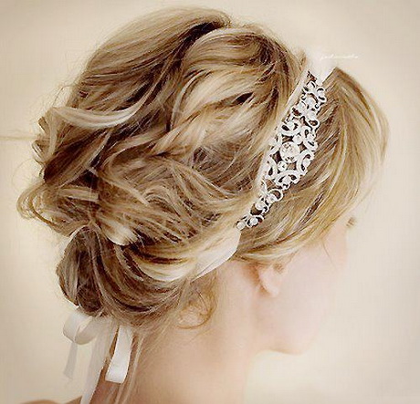 Coiffure pour invité mariage