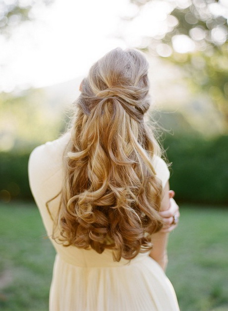 Coiffure pour témoin mariage