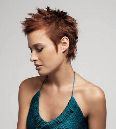 Coupe de cheveux tres courte femme 2015