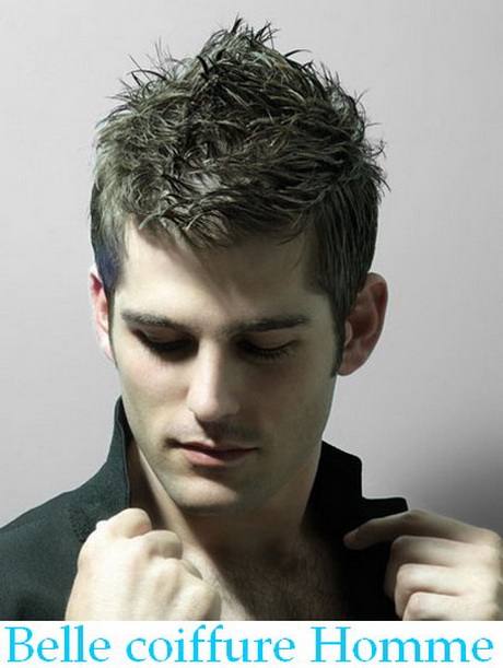 Coupe de cheveux court homme fashion