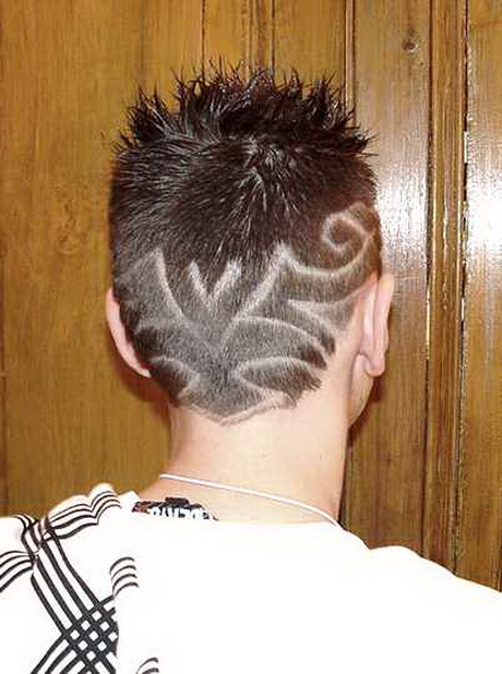 Coupe de cheveux homme tribal