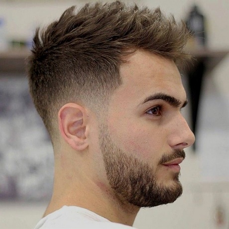 Coiffure cheveux court homme 2018