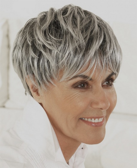 Coupe cheveux court femme 60 ans 2018