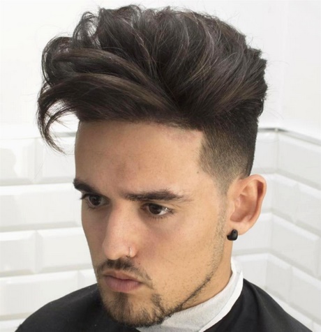 Coupe de cheveux mode homme 2018