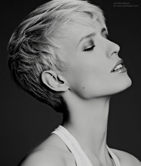 Coupe femme tres courte tendance 2018