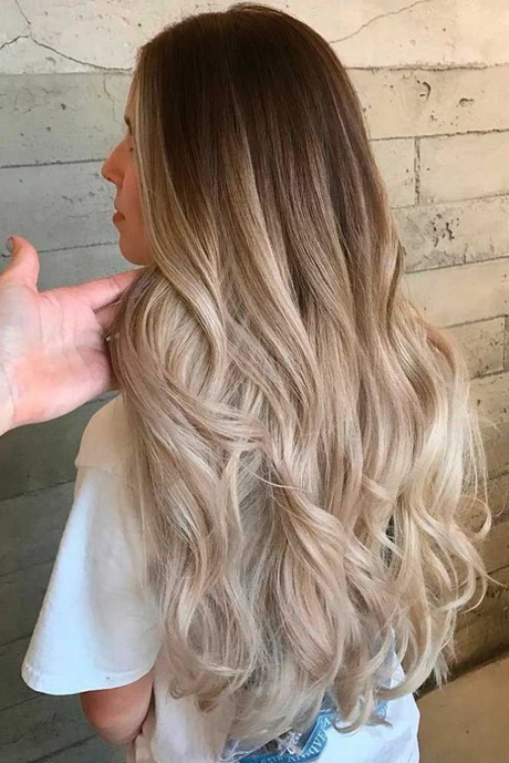 Idee couleur cheveux 2018