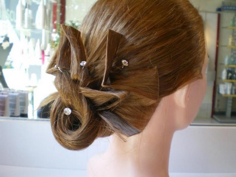 Chignon catogan