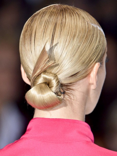 Chignon plume