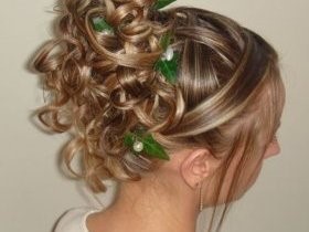 Coiffure pour fête cheveux long