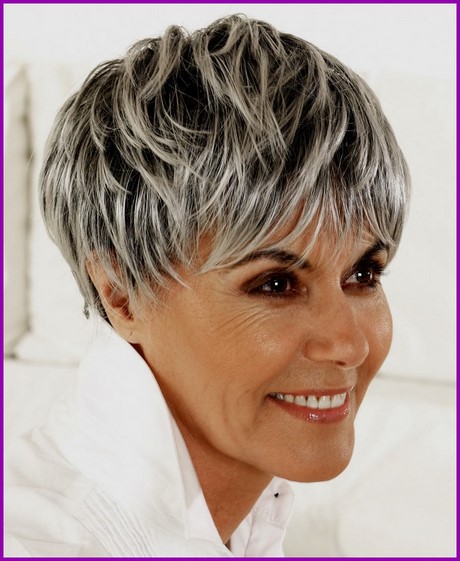 Coupe de cheveux court femme 60 ans 2019