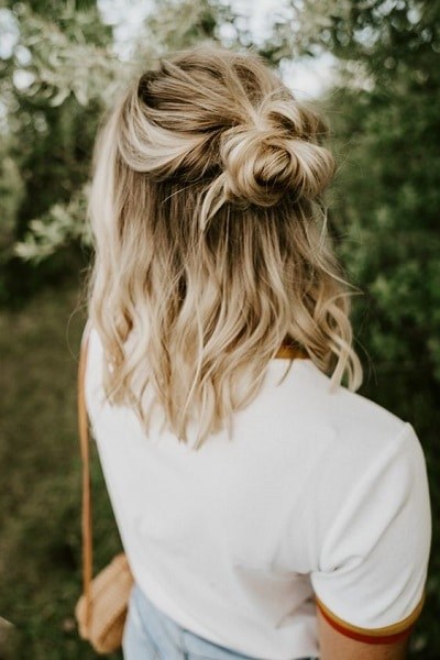 ﻿Coiffure mariage cheveux mi long 2021