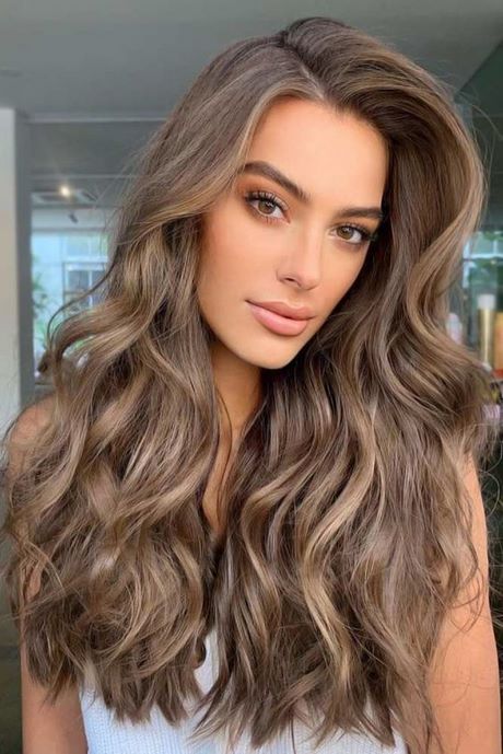 Couleur cheveux 2021 tendance