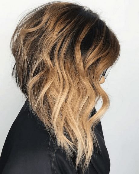 Tendance coupe cheveux mi long 2022