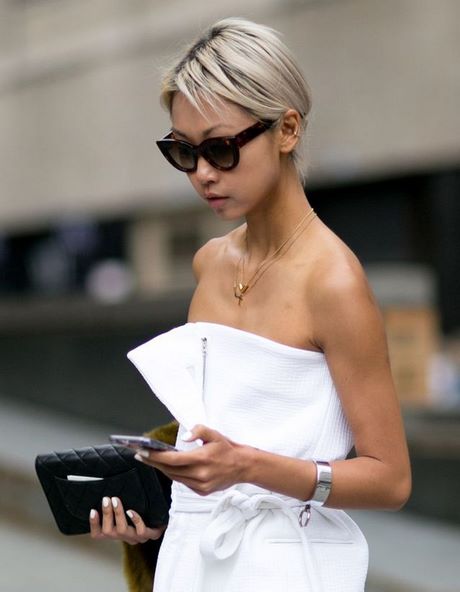 Cheveux très courts femme 2020