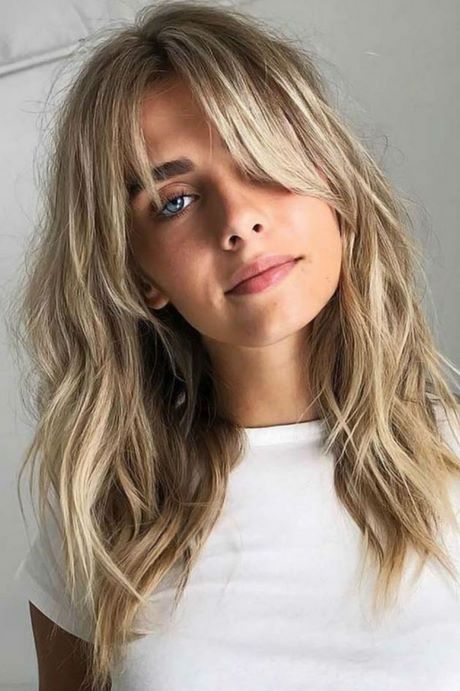 Coupe de cheveux longs femme 2020