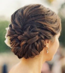 Attache cheveux pour chignon