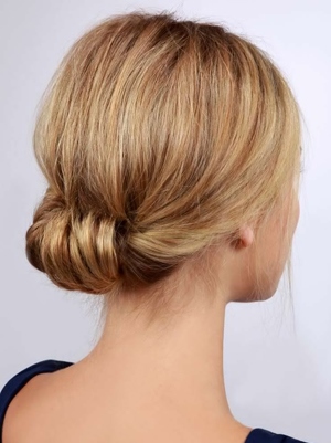 Chignon bas classique