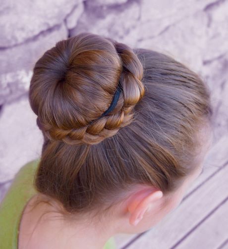 Chignon bun avec tresse