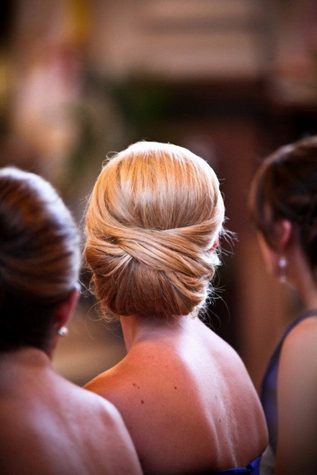 Chignon chic cheveux mi long