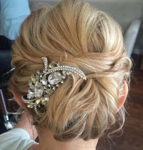 Chignon mere dela mariee