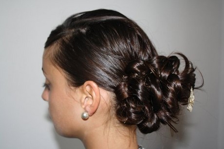 Chignon sur le coté