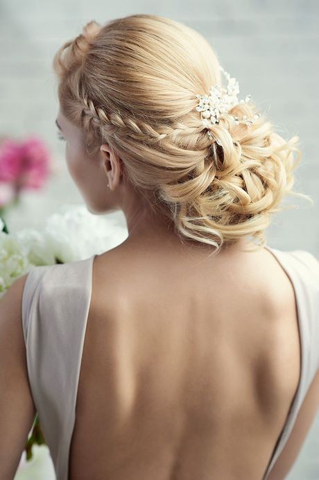 Chignon tresse fleur