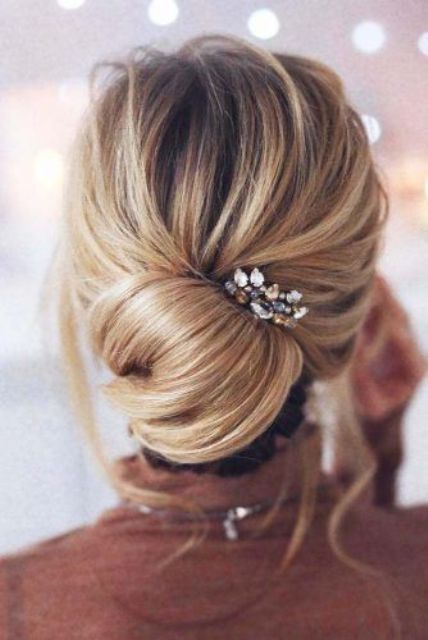 Chignon volume