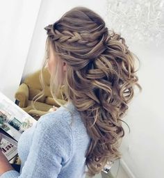 Coiffure mariage cheveux mi long detachees