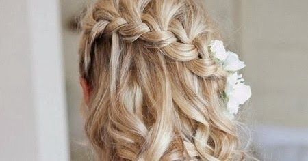 Coiffure témoin mariage cheveux mi long