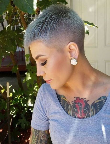 Coupe femme tres courte tendance